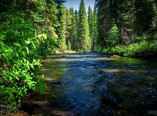 61582 River Rd, Bend, OR 97703