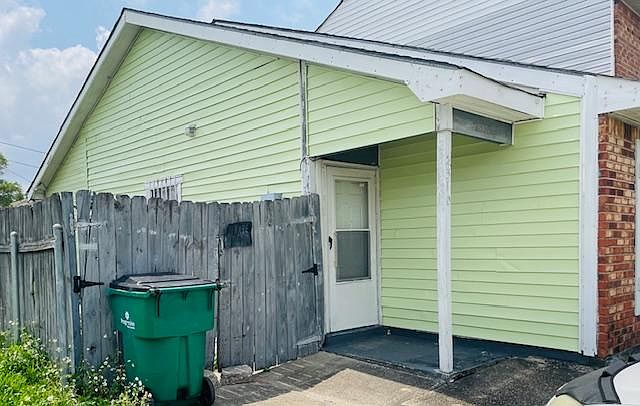 1st image of 2310 Justin Ln