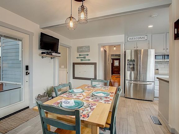 2nd image of 432 N 15th St #1