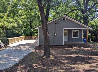 121 N Liberty St, Harrison, AR 72601