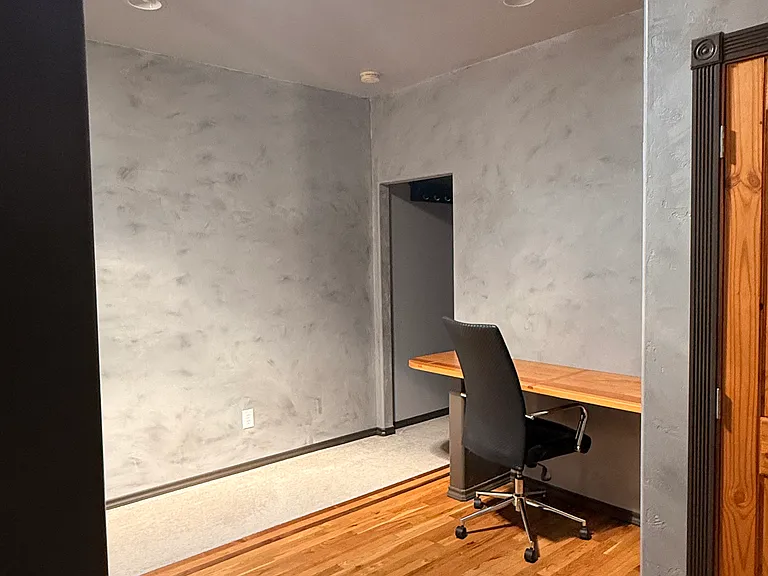 535 N 12th St — Photo 15