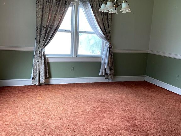 5th image of 1029 Fitzlee St