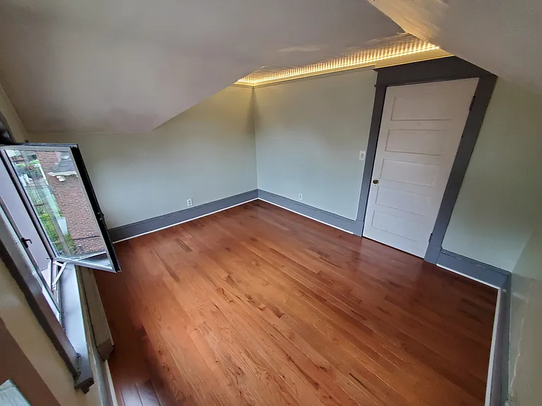 5800 15th Ave NE #6 — Photo 16