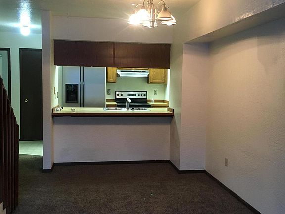4th image of 12315 Lake St