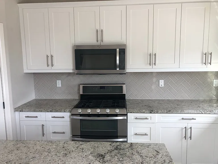 16353 Veridian Cir — Photo 3