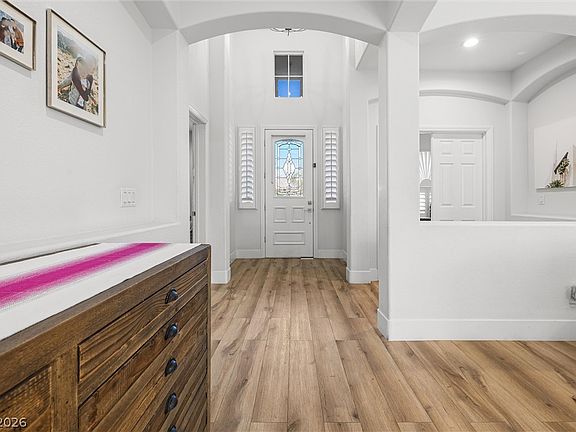 3rd image of 8097 Maddingley Ave