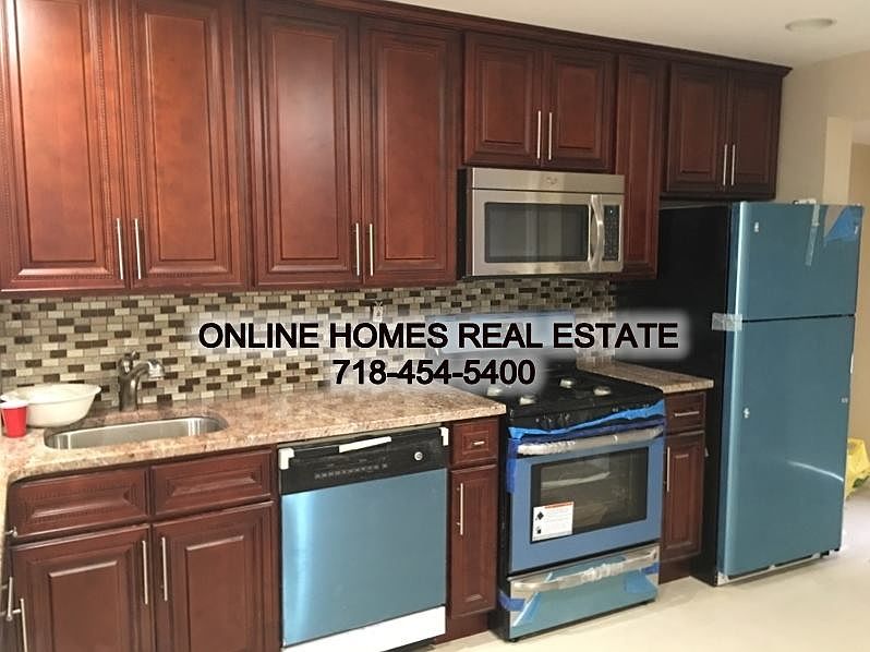2nd image of 923 East 88th St #2