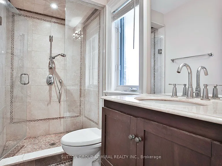21 Dunblaine Ave — Photo 22