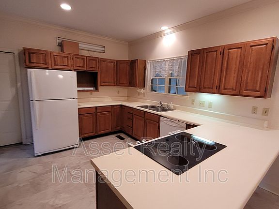 5th image of 1609 Scenic Valley Ln