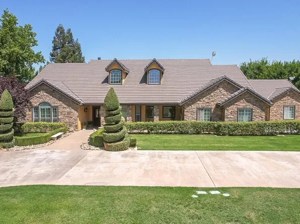 12586 E Ashlan Ave, Sanger, CA 93657