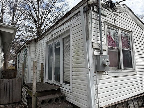 4th image of 7542 Pennsylvania Ave