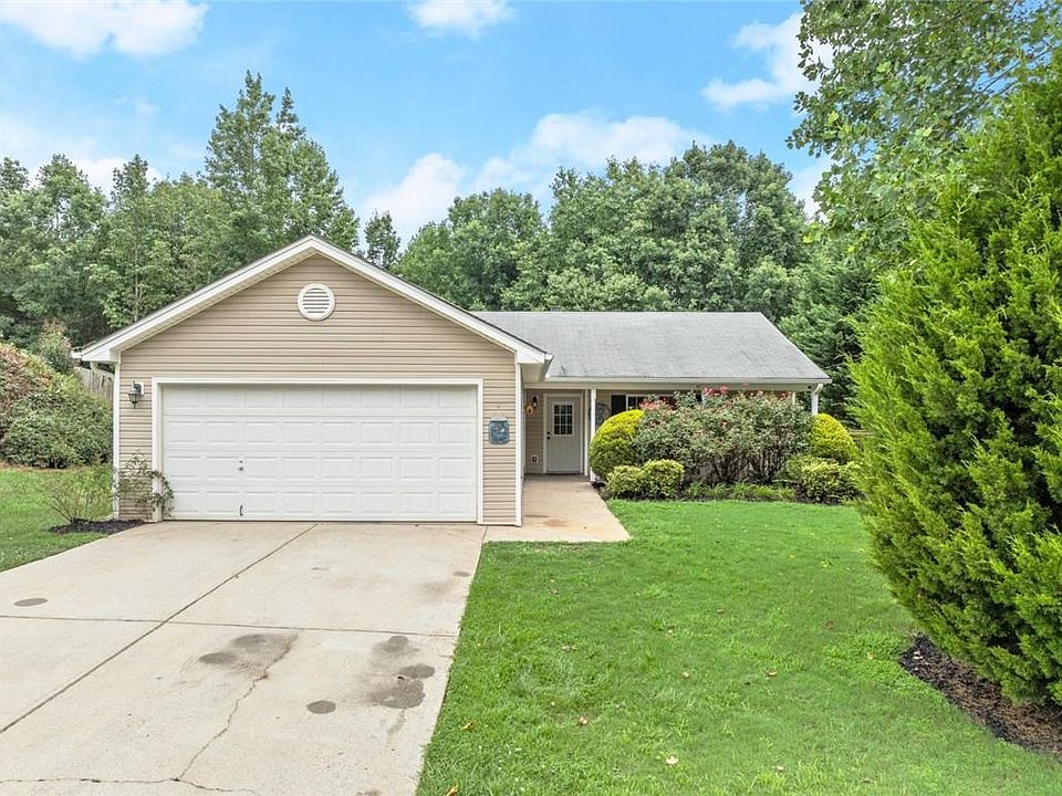 1st image of 201 Wood Springs Ln