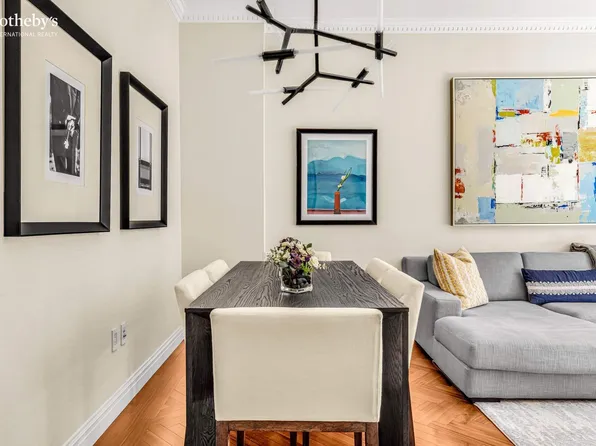 400 East 51st Street 11C image 2 of 14