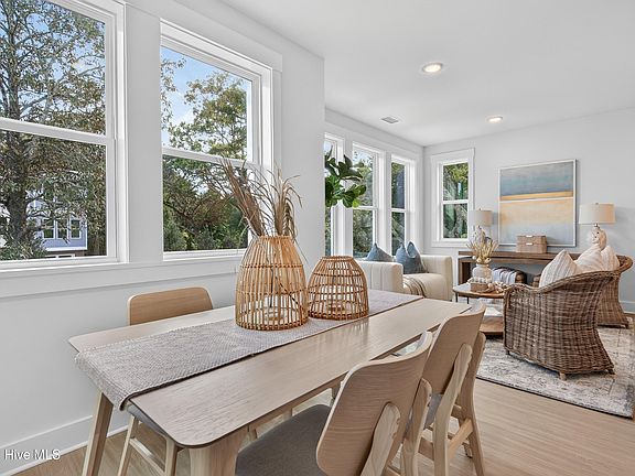 4th image of 326 Forest Park Road #F