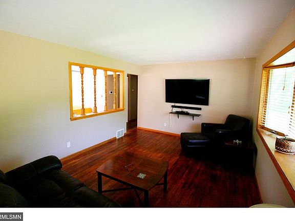 5th image of 643 Greene Ave N