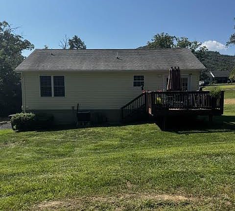 5th image of 780 Lower Valley Rd