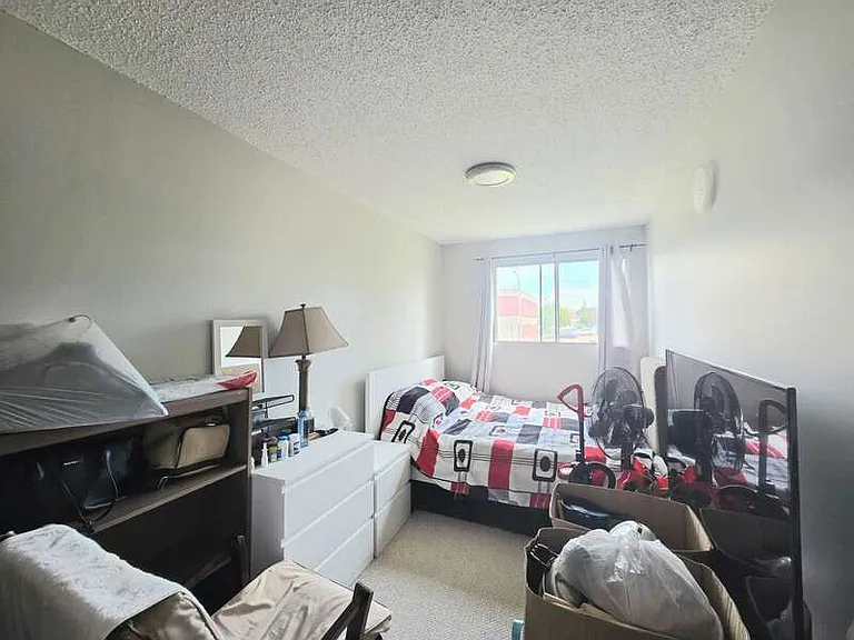 14404 88a St NW #213 — Photo 11