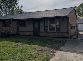 109 Cypress Dr, Bolingbrook, IL 60440