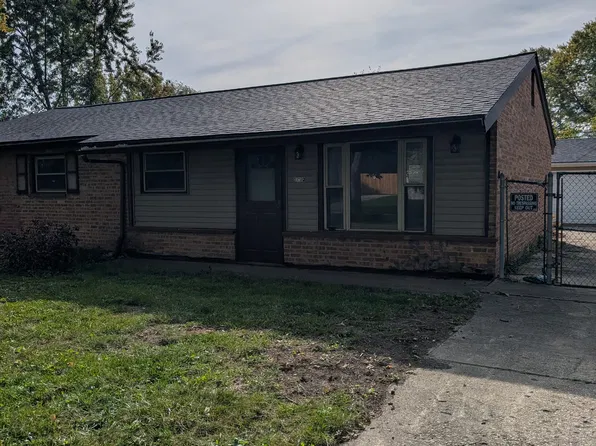 109 Cypress Dr, Bolingbrook, IL 60440