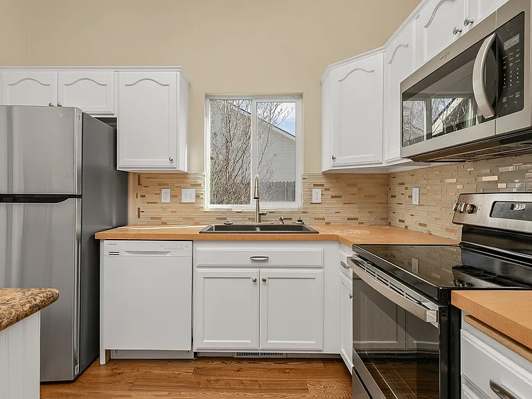1671 E Kamay Ct — Photo 21
