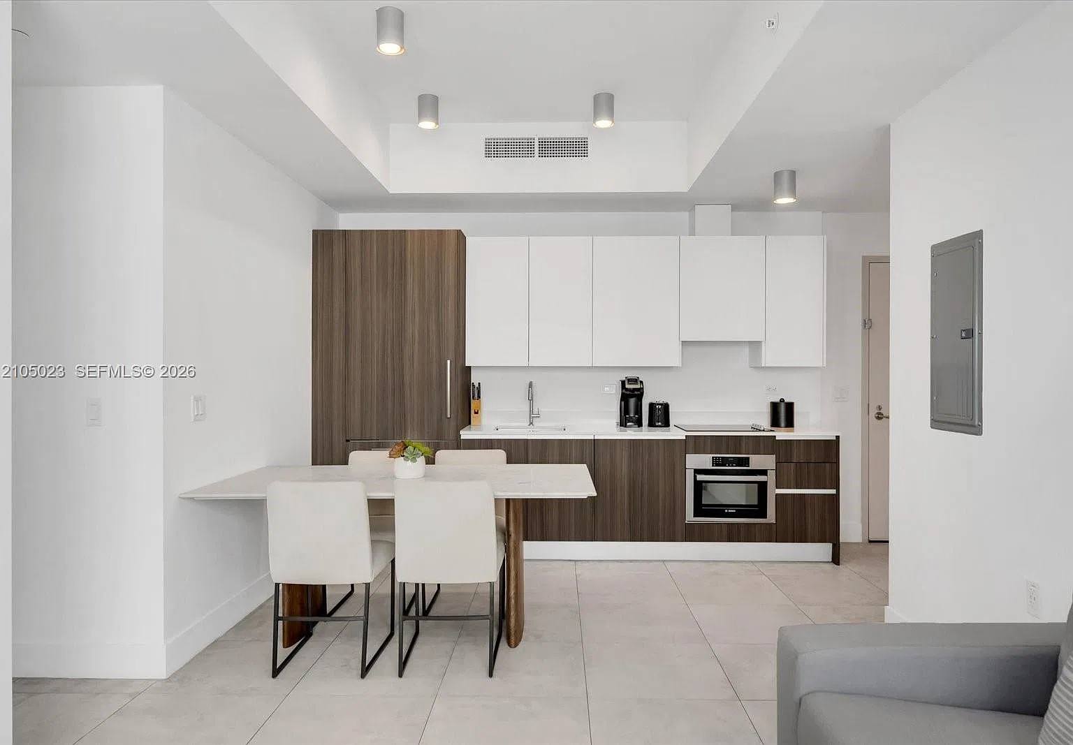 Smart Brickell Condo — Photo 1