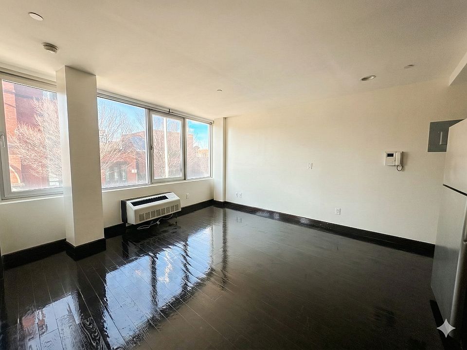 1st image of 508 Humboldt St APT 2C