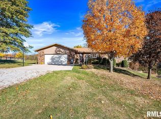 11601 W Farmington Rd, Hanna City, IL 61536