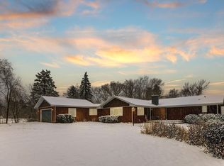 125 Smith Ave, Wayzata, MN 55391