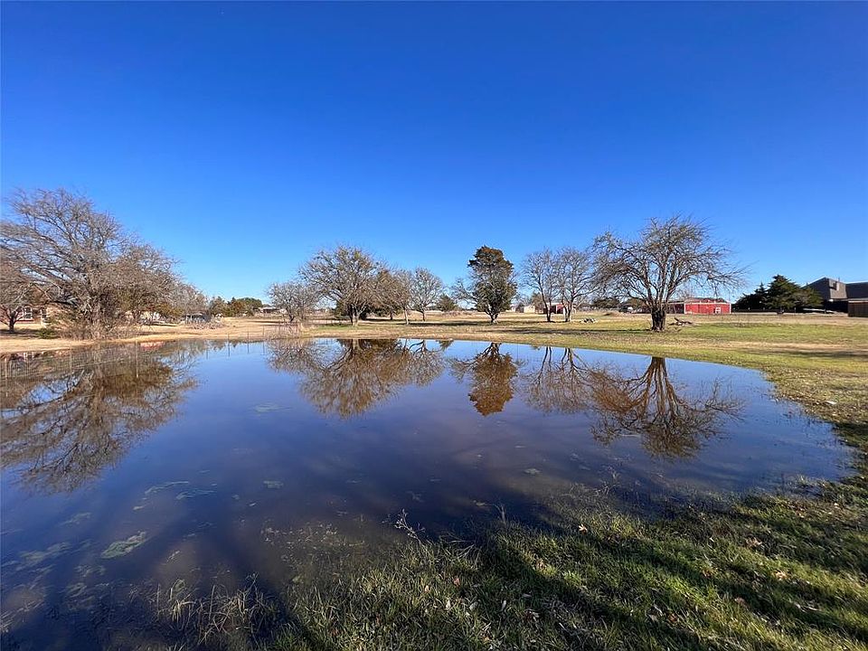 1914 N Mockingbird Ln, Midlothian, TX 76065 MLS 20256134 Zillow