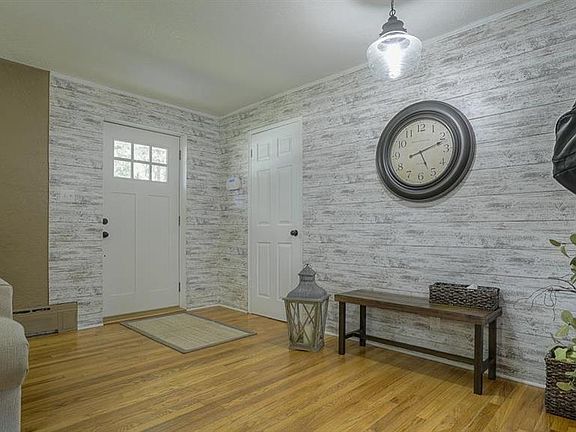 5th image of 2926 N 73rd Pl