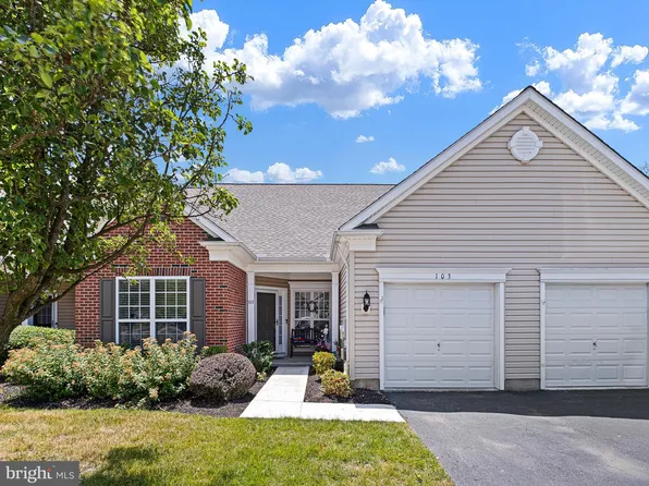 103 Roeper St, Bear, DE 19701