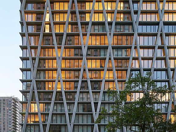 3rd image of 170 Amsterdam Ave #5L