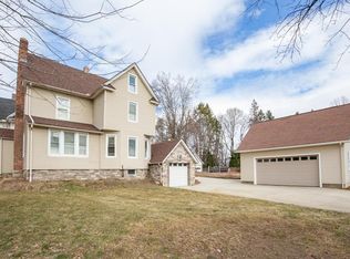 83 South Blvd, West Springfield, MA 01089