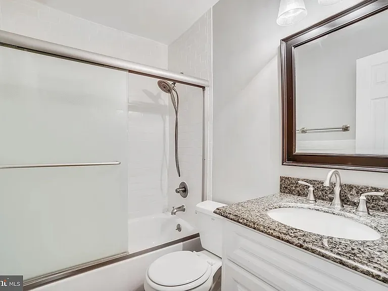 1730 Arlington Blvd #403 — Photo 8