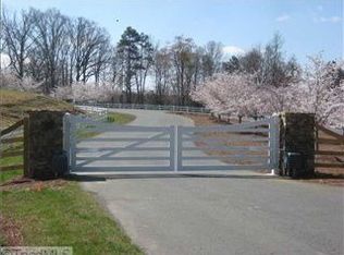 205 Nanzetta Way, Lewisville, NC 27023