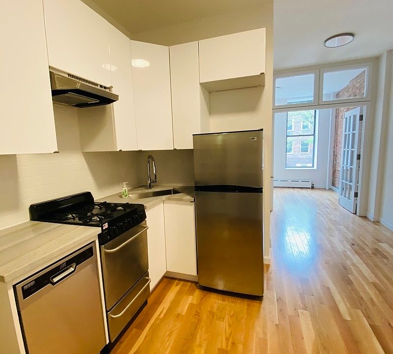1st image of 63 Carmine St #1B