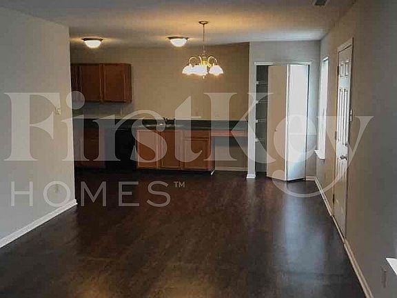 5th image of 1836 Wandflower Cir
