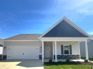 663 Saint Andrews Dr, Kingsport, TN 37664
