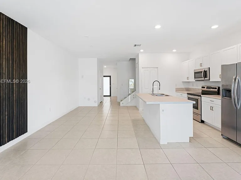 25205 SW 108th Ave — Photo 7