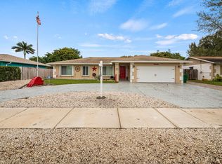 12471 SW 10th Ct, Davie, FL 33325