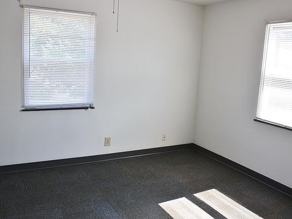 5th image of 4682 N High St APT A