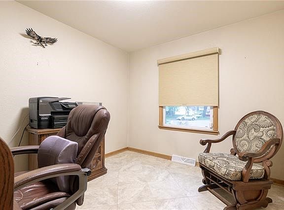 5th image of 8309 E 106th Ct