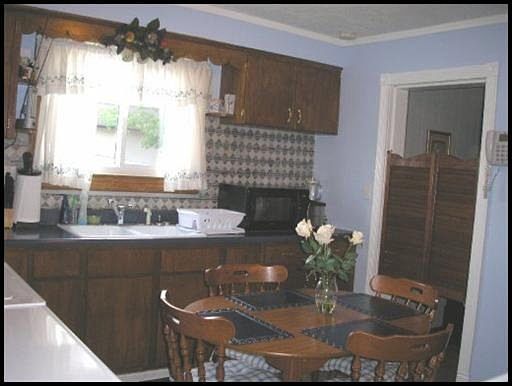 2nd image of 2533 Kenilworth Ln