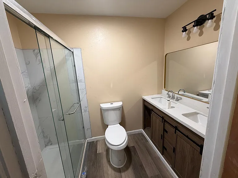 1202 N 5th St — Photo 5