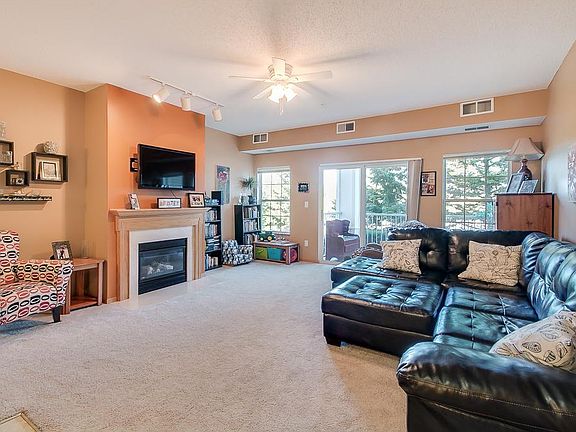 5th image of 12761 Collegeview Dr APT 107