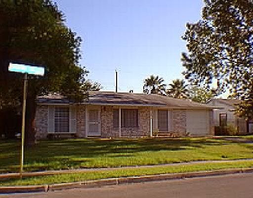 1st image of 102 Morning Valley Dr