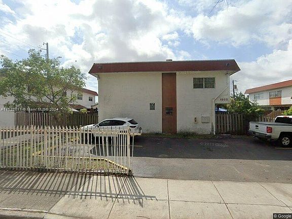 2nd image of 1560 NE 151st St APT 102