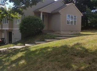 136 Elmcrest Dr #136, Fishkill, NY 12524
