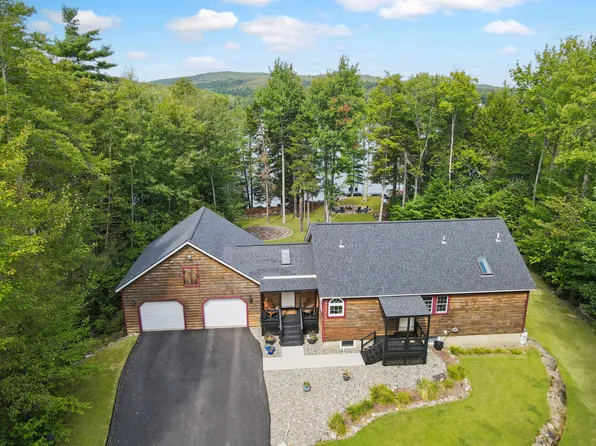 13 Hollow Lane, Bucksport, ME 04416