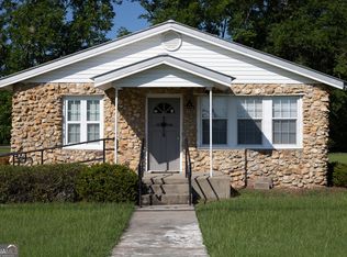 121 Coleman Ave, East Dublin, GA 31027